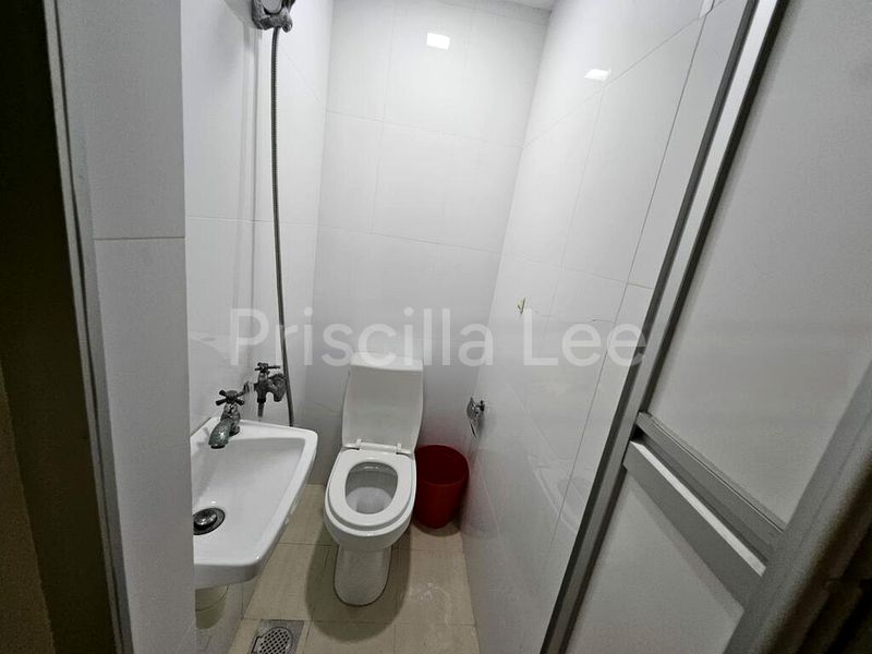 Room (Condo) for Rent in  Oasis @ Elias - Image 4